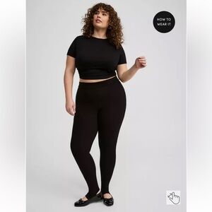 NWT TORRID Full-Length Stirrup Pocket Legging